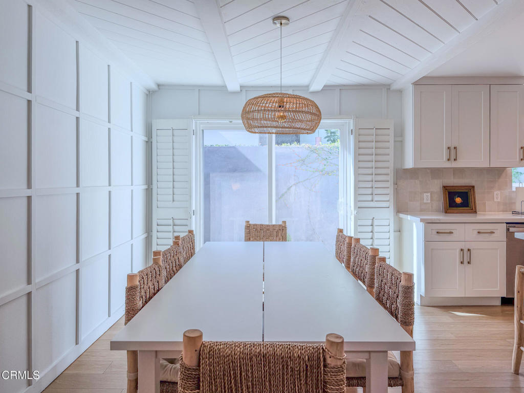 4954 Dolphin Way Oxnard, CA 93035 - Photo 8 of 40 a very nice looking room with a chandelier