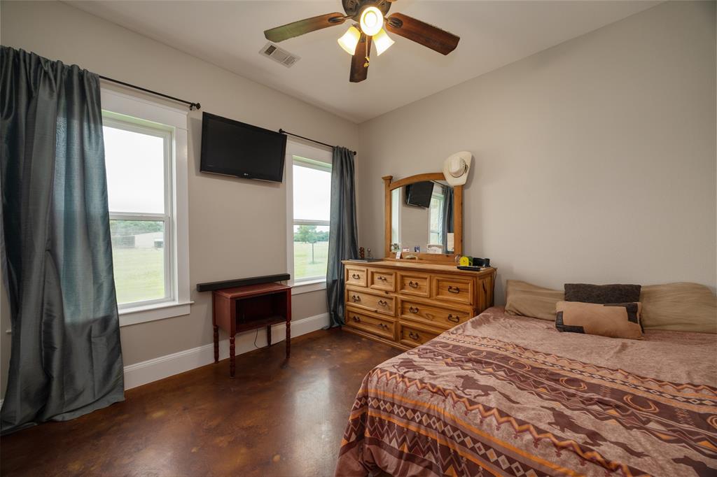 191 Bell Road Van Alstyne, TX 75495 - Photo 31 of 40