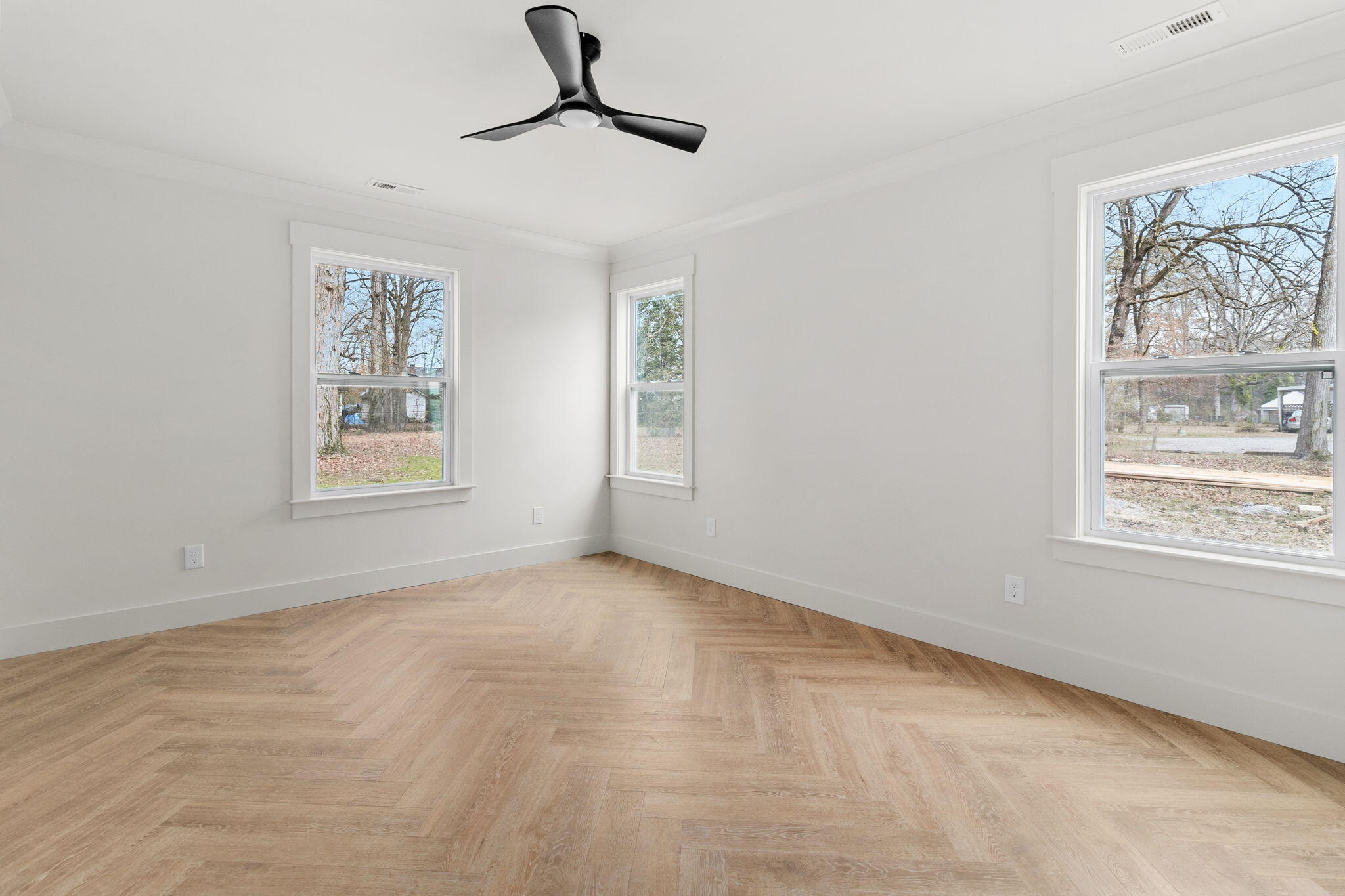 119 North Moore Road Chattanooga, TN 37411 - Photo 19 of 37 primary suite