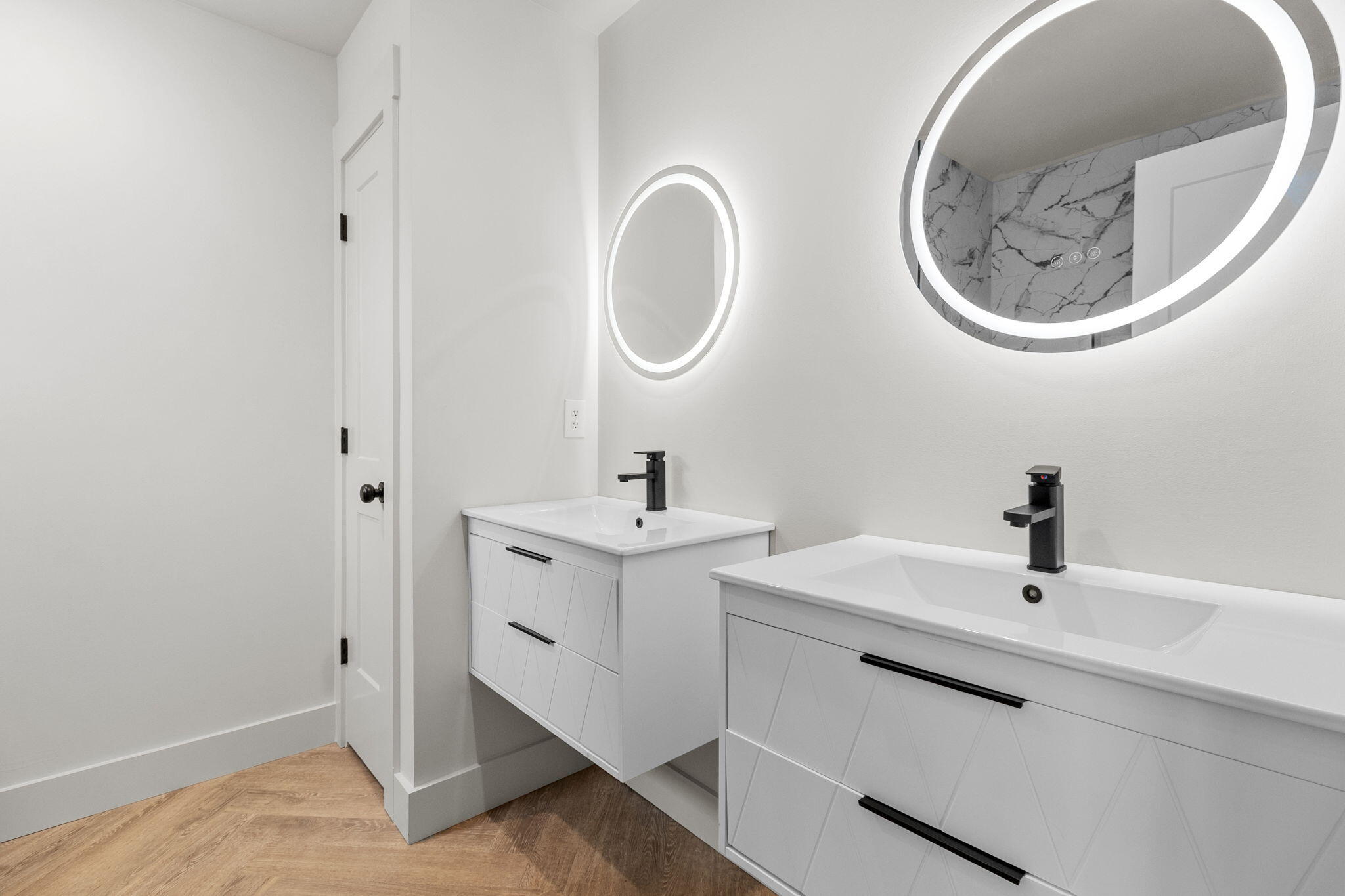 119 North Moore Road Chattanooga, TN 37411 - Photo 21 of 37 Primary Suite bathroom