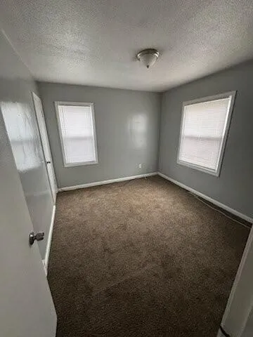 $1,250 | 7501 Lamphere, Detroit, MI 48239