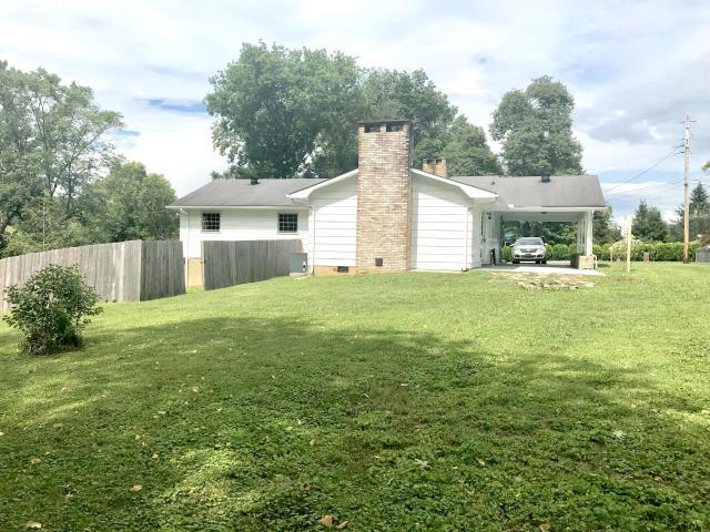 114 Oak Hill Road Clinton, TN 37716 - Photo 28 of 28 Rear View of House
