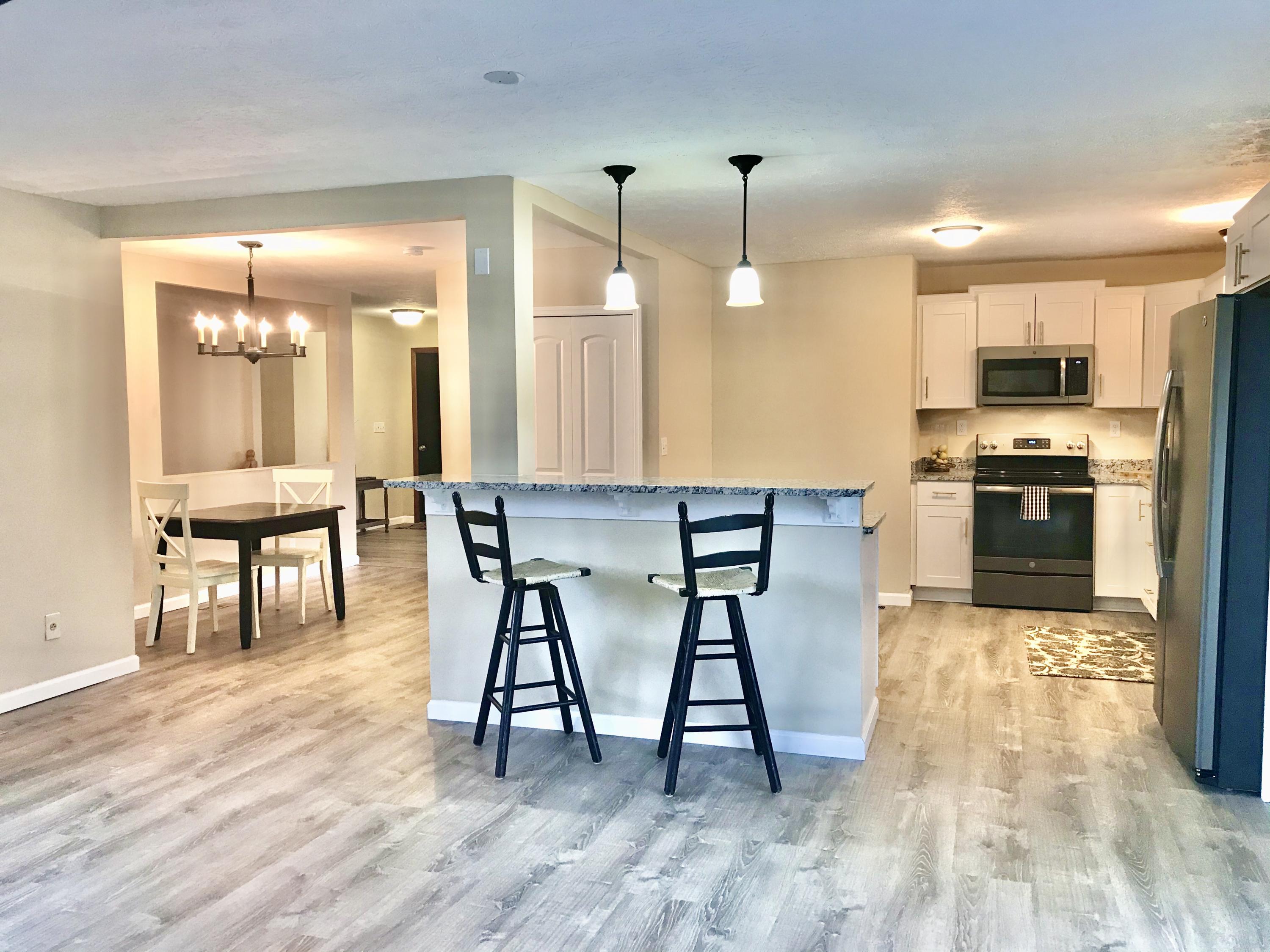 114 Oak Hill Road Clinton, TN 37716 - Photo 6 of 28 Open Kitchen