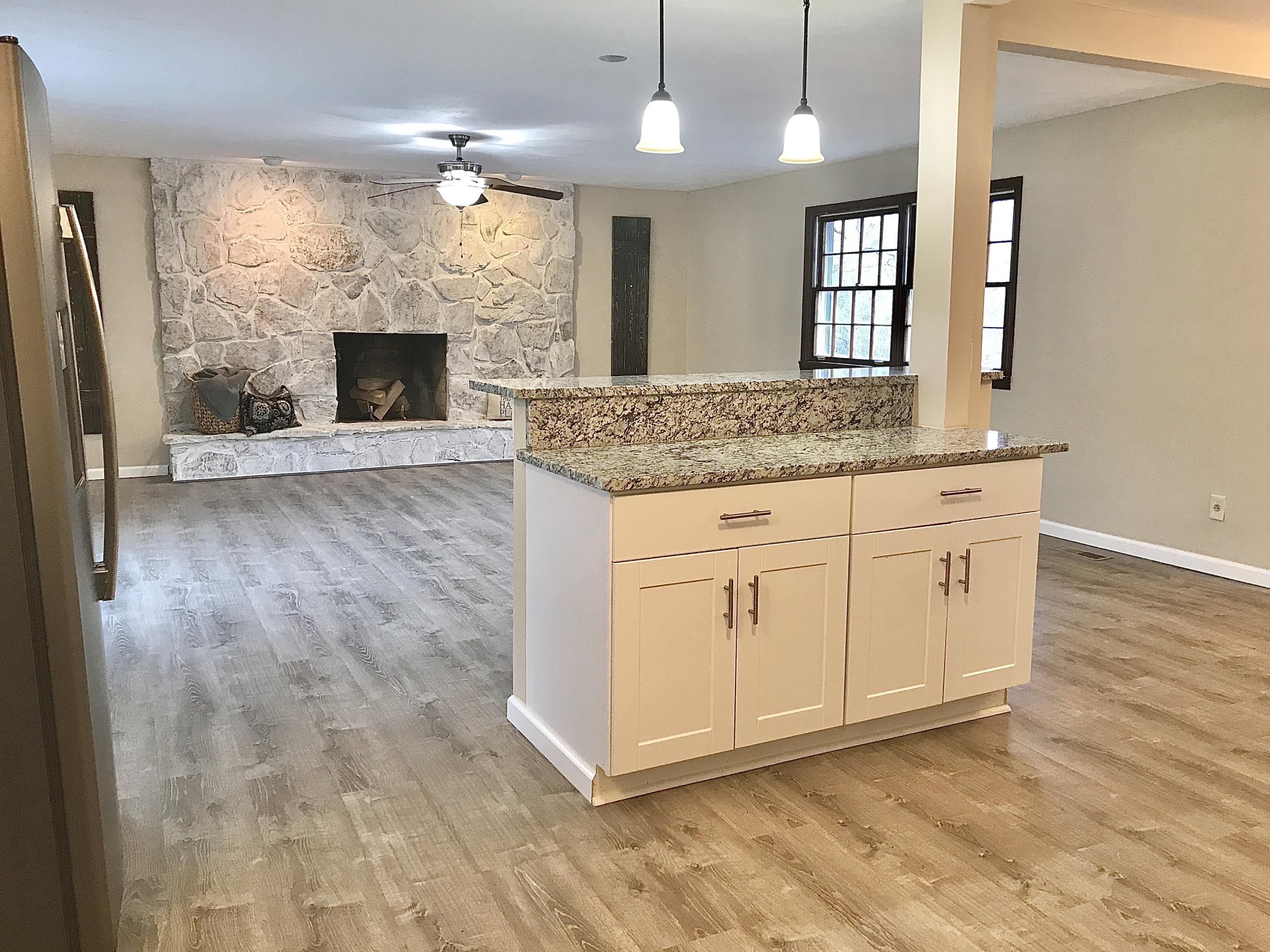 114 Oak Hill Road Clinton, TN 37716 - Photo 10 of 28 Open Kitchen to Fam Rm
