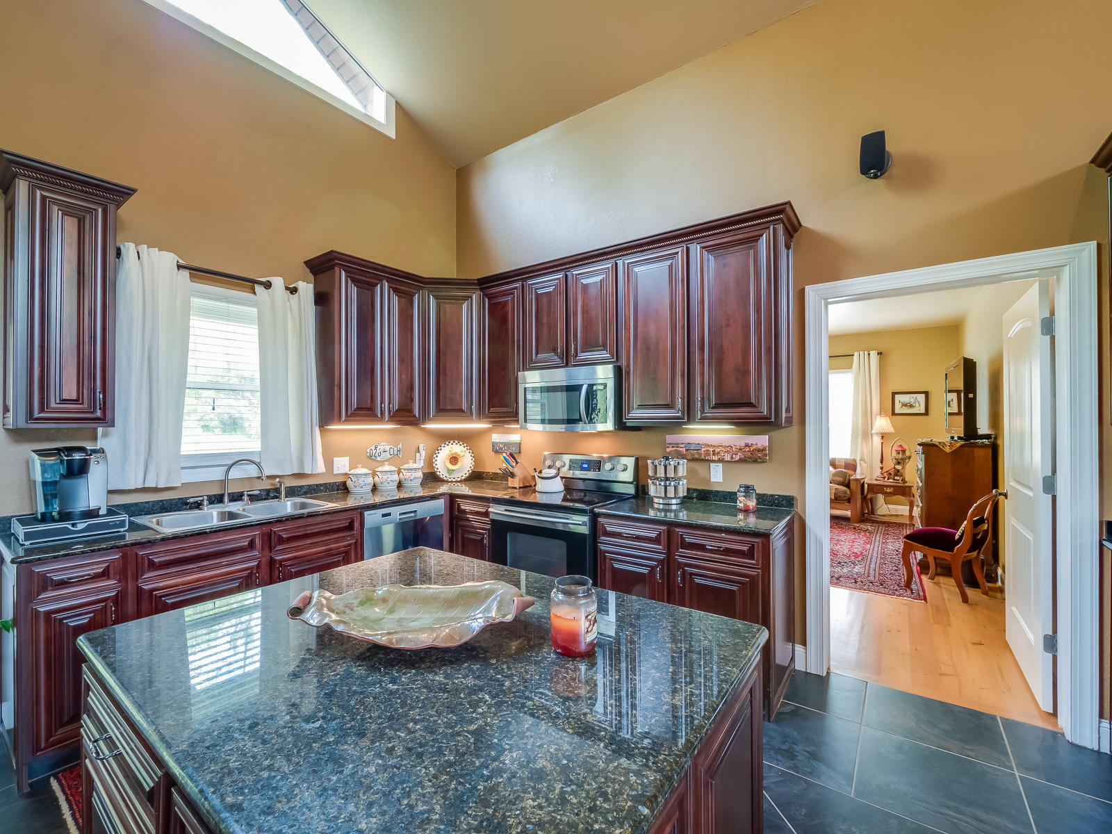 10400 Mullins Cove Road Whitwell, TN 37397 - Photo 3 of 31 Kitchen w/ Large Island.