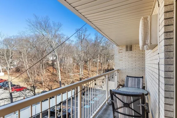 $379,000 | 200 Park Terrace Drive, Unit 245, Stoneham, MA 02180