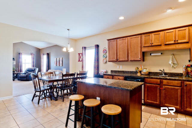9395 Pembrook Loop Fairhope, AL 36532 - Photo 9 of 27 Granite Countertops