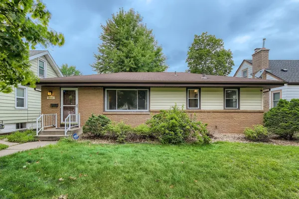 $370,000 | 3845 Vera Cruz Avenue North, Robbinsdale, MN 55422