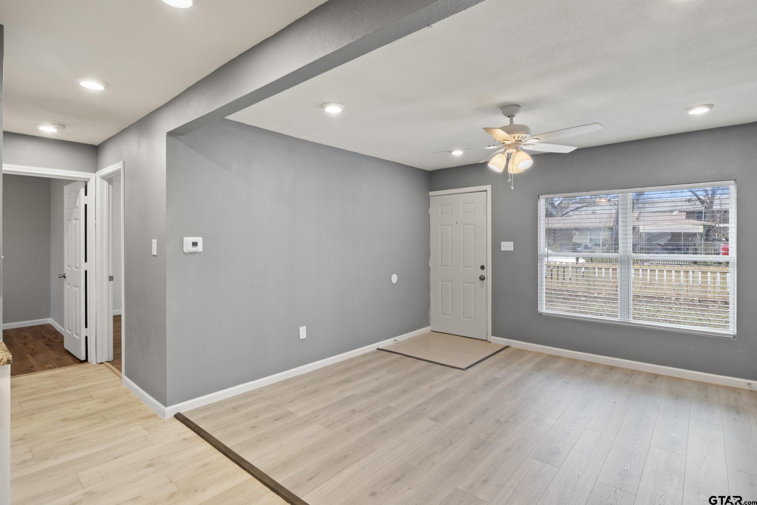 903 Hester Street Arlington, TX 76011 - Photo 15 of 17