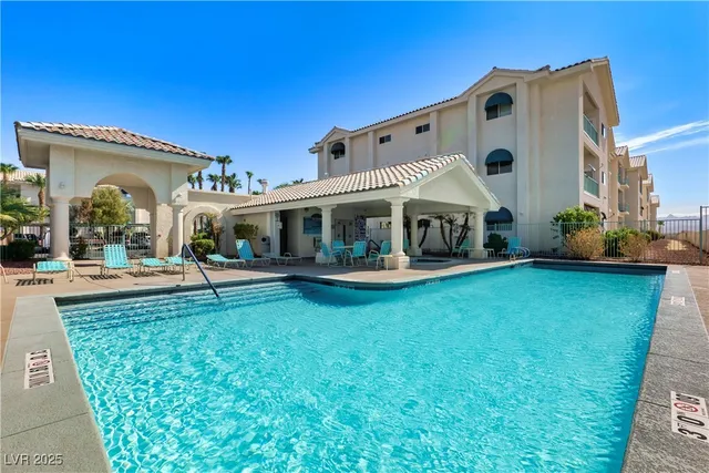 $119,900 | 3550 Bay Sands Drive, Unit 1029, Laughlin, NV 89029