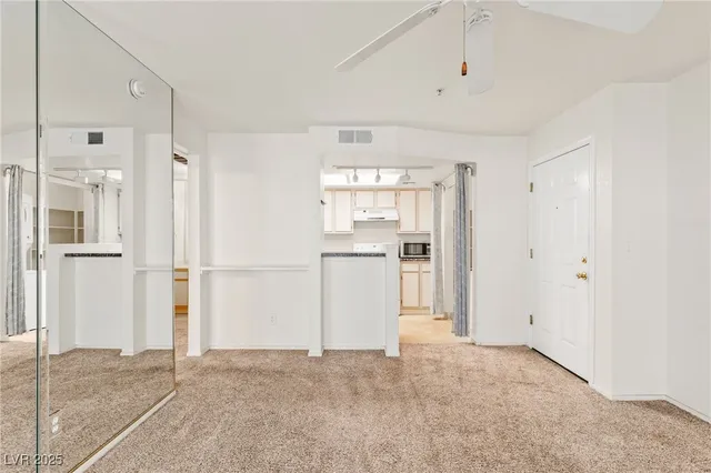 $119,900 | 3550 Bay Sands Drive, Unit 1029, Laughlin, NV 89029