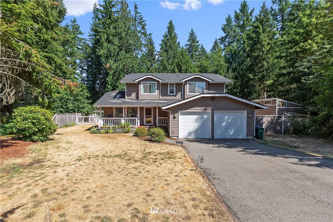 1310 Southwest Station Circle Road Port Orchard, WA 98367 - Photo 1 of 40 Gallery Image 1