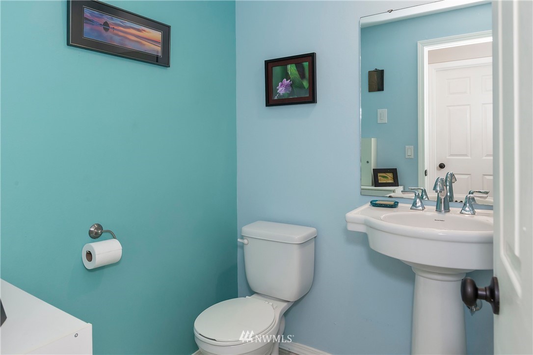 1310 Southwest Station Circle Road Port Orchard, WA 98367 - Photo 19 of 40 Gallery Image 19