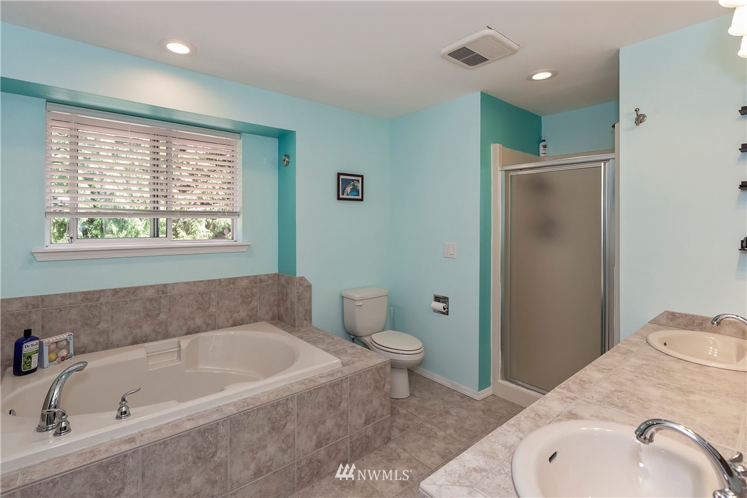 1310 Southwest Station Circle Road Port Orchard, WA 98367 - Photo 23 of 40 Gallery Image 23