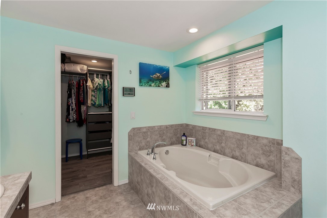 1310 Southwest Station Circle Road Port Orchard, WA 98367 - Photo 25 of 40 Gallery Image 25