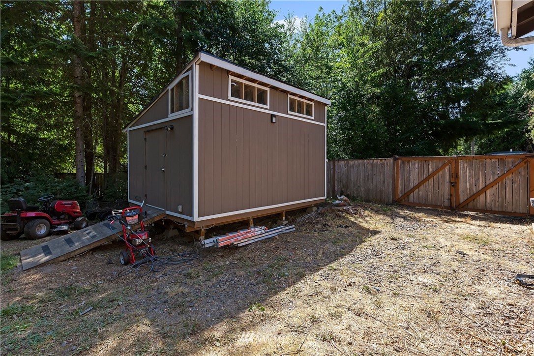 1310 Southwest Station Circle Road Port Orchard, WA 98367 - Photo 39 of 40 Gallery Image 39