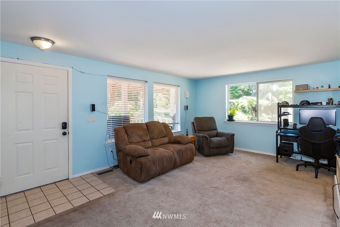 1310 Southwest Station Circle Road Port Orchard, WA 98367 - Photo 6 of 40 Gallery Image 6