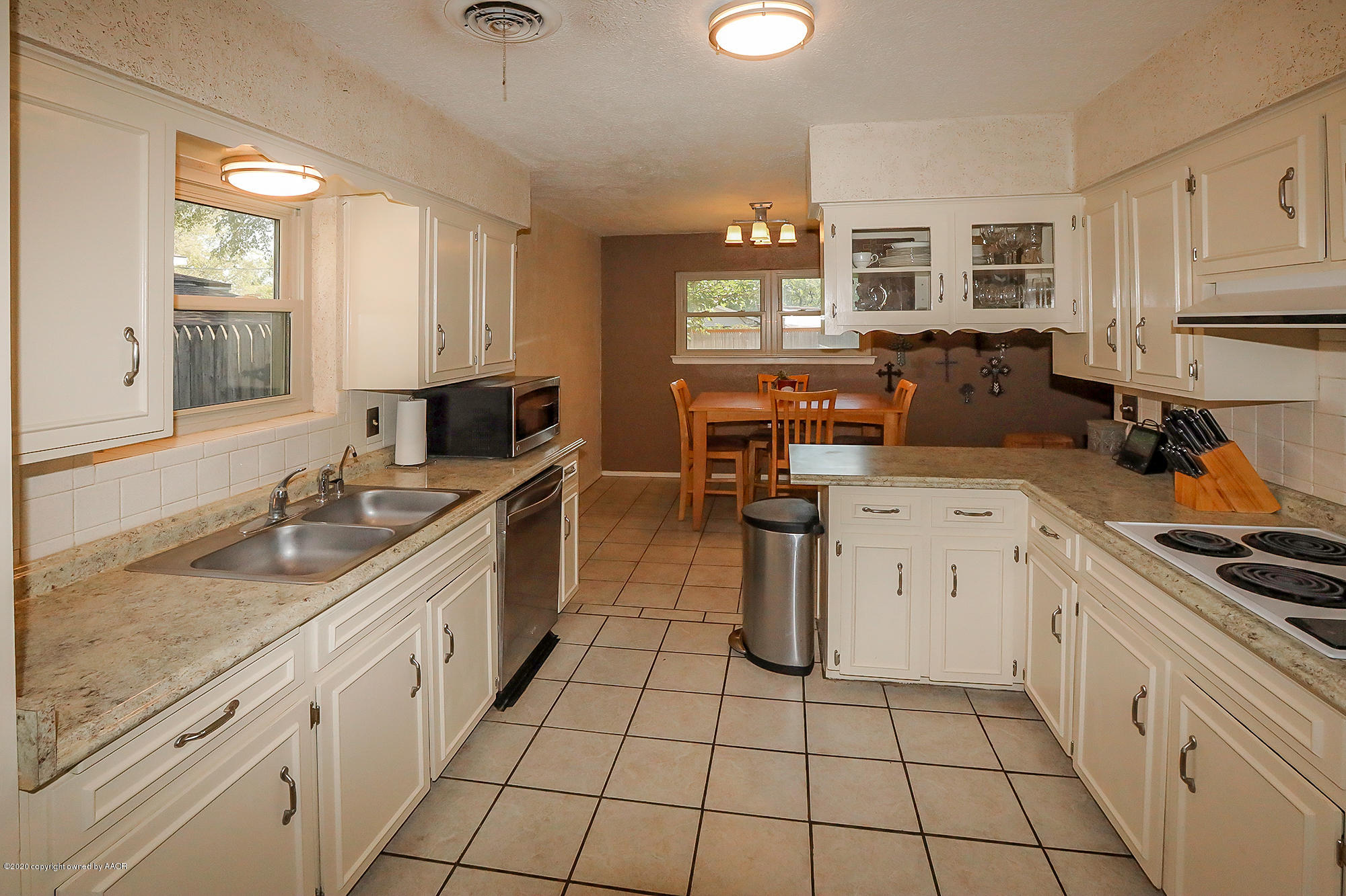 3703 Kingston Road Amarillo, TX 79109 - Photo 3 of 37 Kitchen2