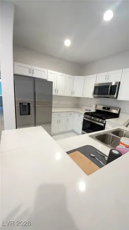 $1,250 | 1405 South Nellis Boulevard, Unit 2013, Las Vegas, NV 89104