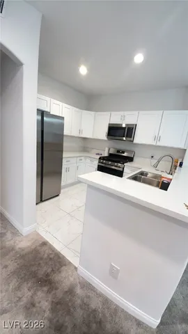 $1,300 | 1405 South Nellis Boulevard, Unit 2013, Las Vegas, NV 89104