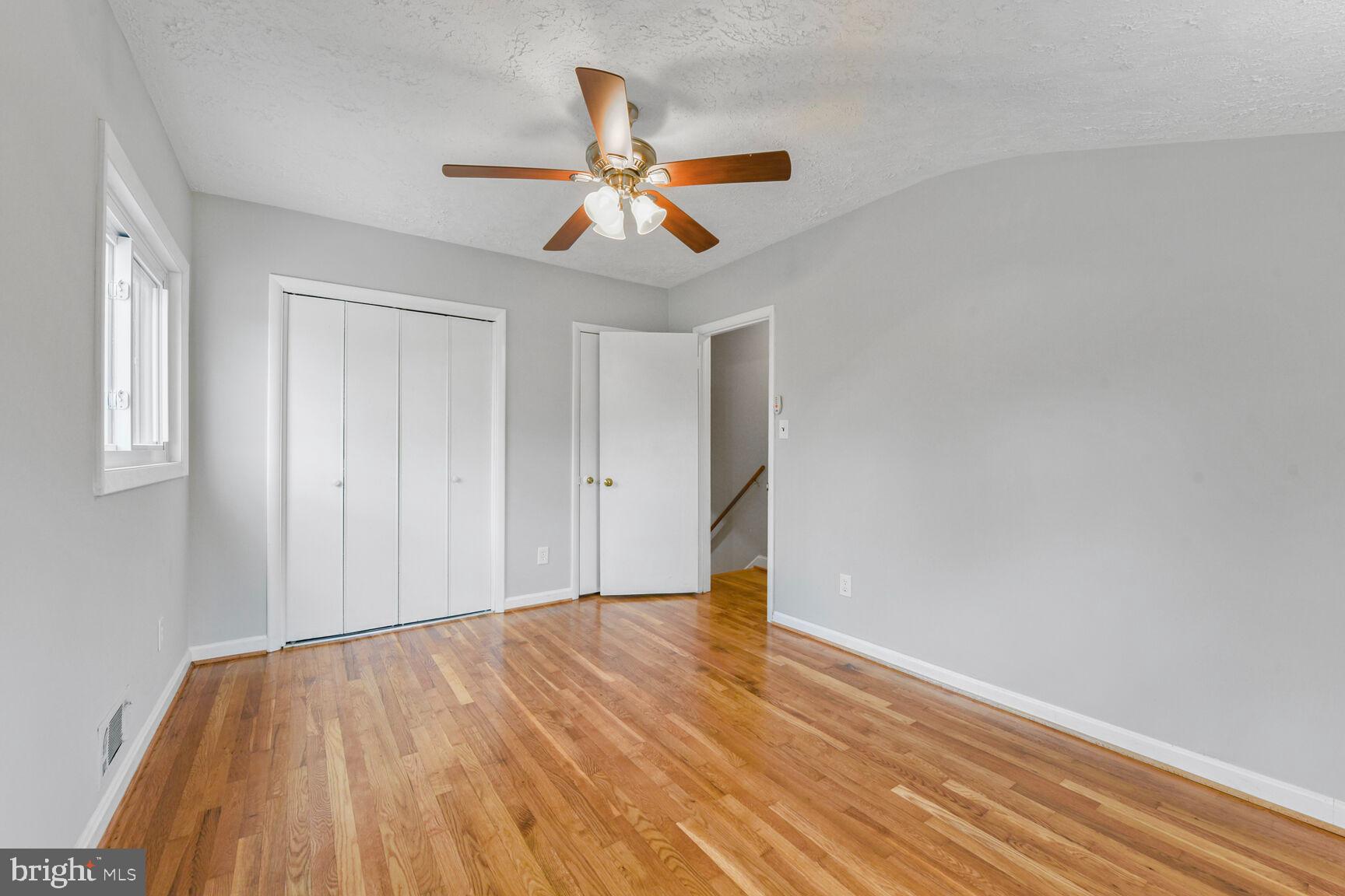 10321 Wood Road Fairfax, VA 22030 - Photo 37 of 55 Upper Level 2: Bedroom 4
