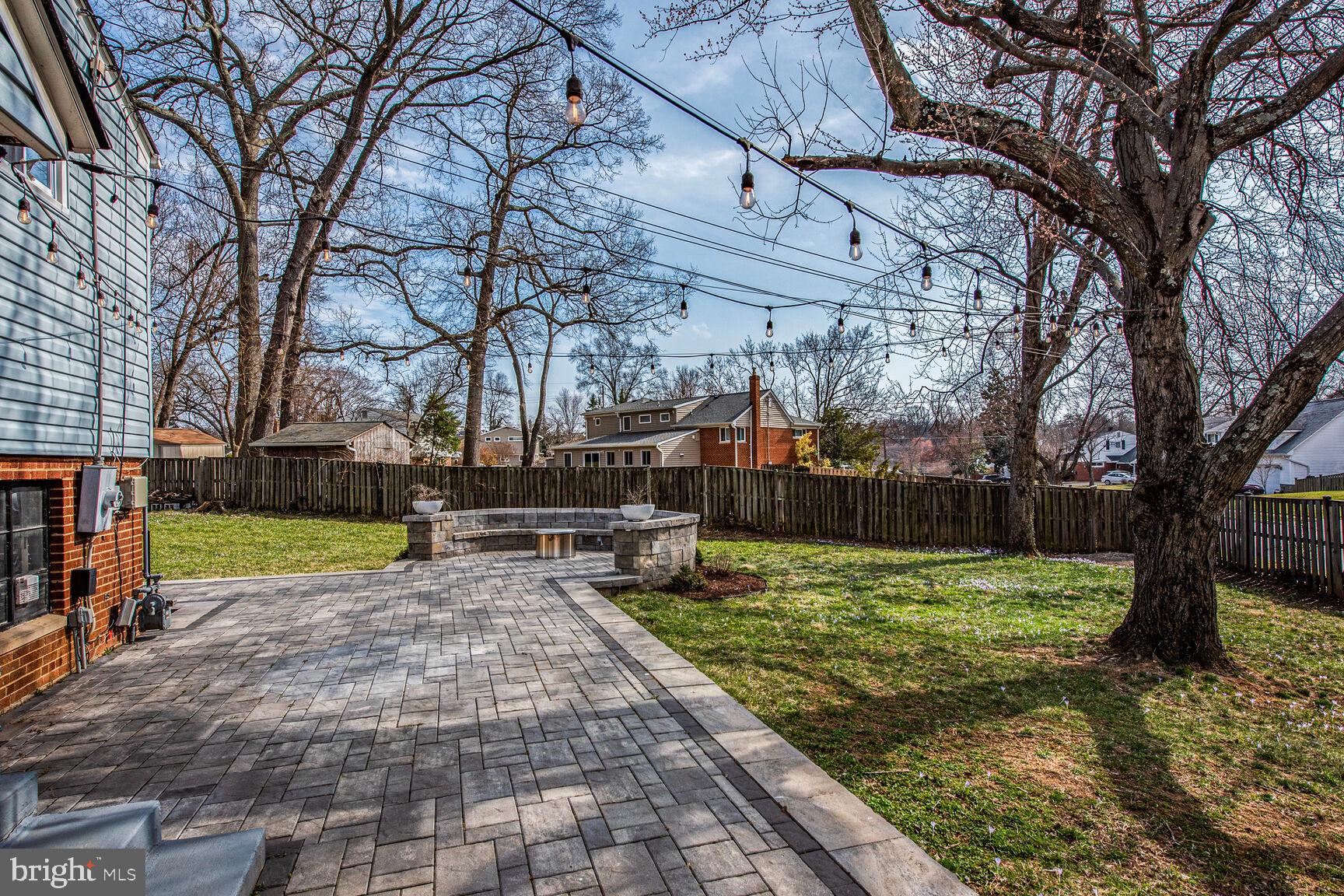 10321 Wood Road Fairfax, VA 22030 - Photo 45 of 55 Backyard/Sideview off the Kitchen