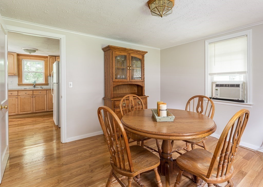 24 Travis Road Holliston, MA 01746 - Photo 10 of 25 Gallery Image 10