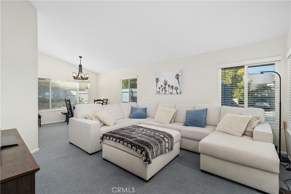 22600 Country Gate Road Moreno Valley, CA 92557 - Photo 5 of 30