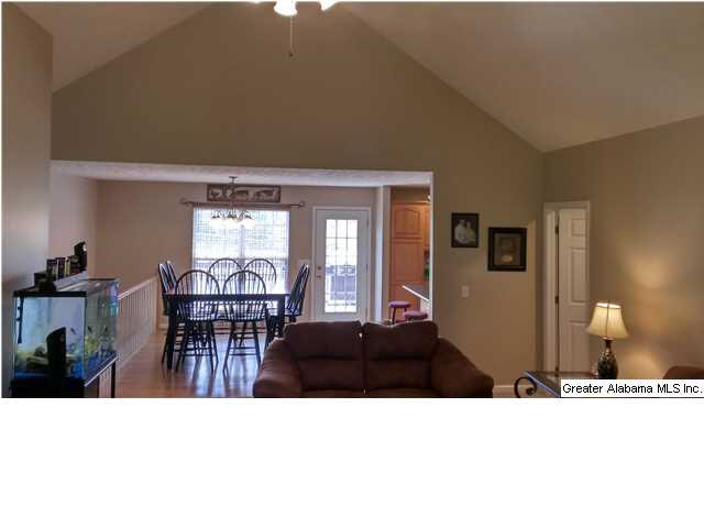 495 Shelia Lane Clanton, AL 35045 - Photo 3 of 16