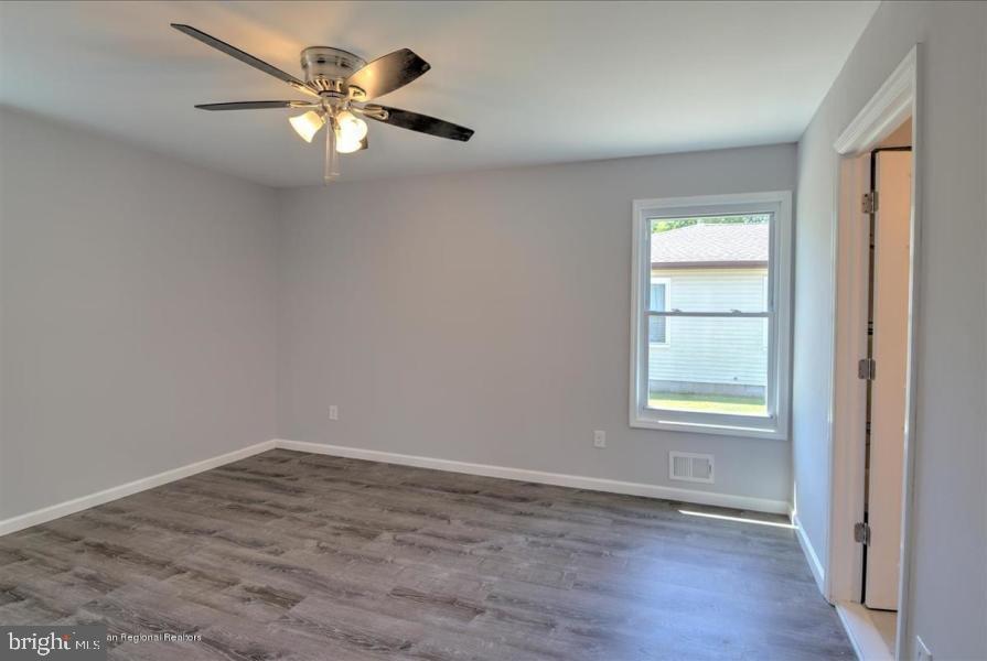 541 Lloyd Road Toms River, NJ 08753 - Photo 15 of 22 Gallery Image 15