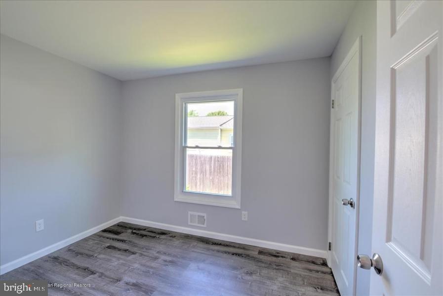 541 Lloyd Road Toms River, NJ 08753 - Photo 19 of 22 Gallery Image 19