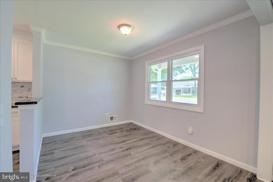 541 Lloyd Road Toms River, NJ 08753 - Photo 7 of 22 Gallery Image 7