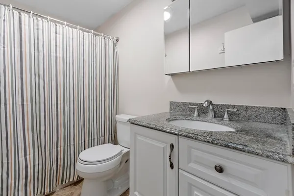 $289,900 | 4 Bridgeview Circle, Unit 36, Tyngsborough, MA 01879