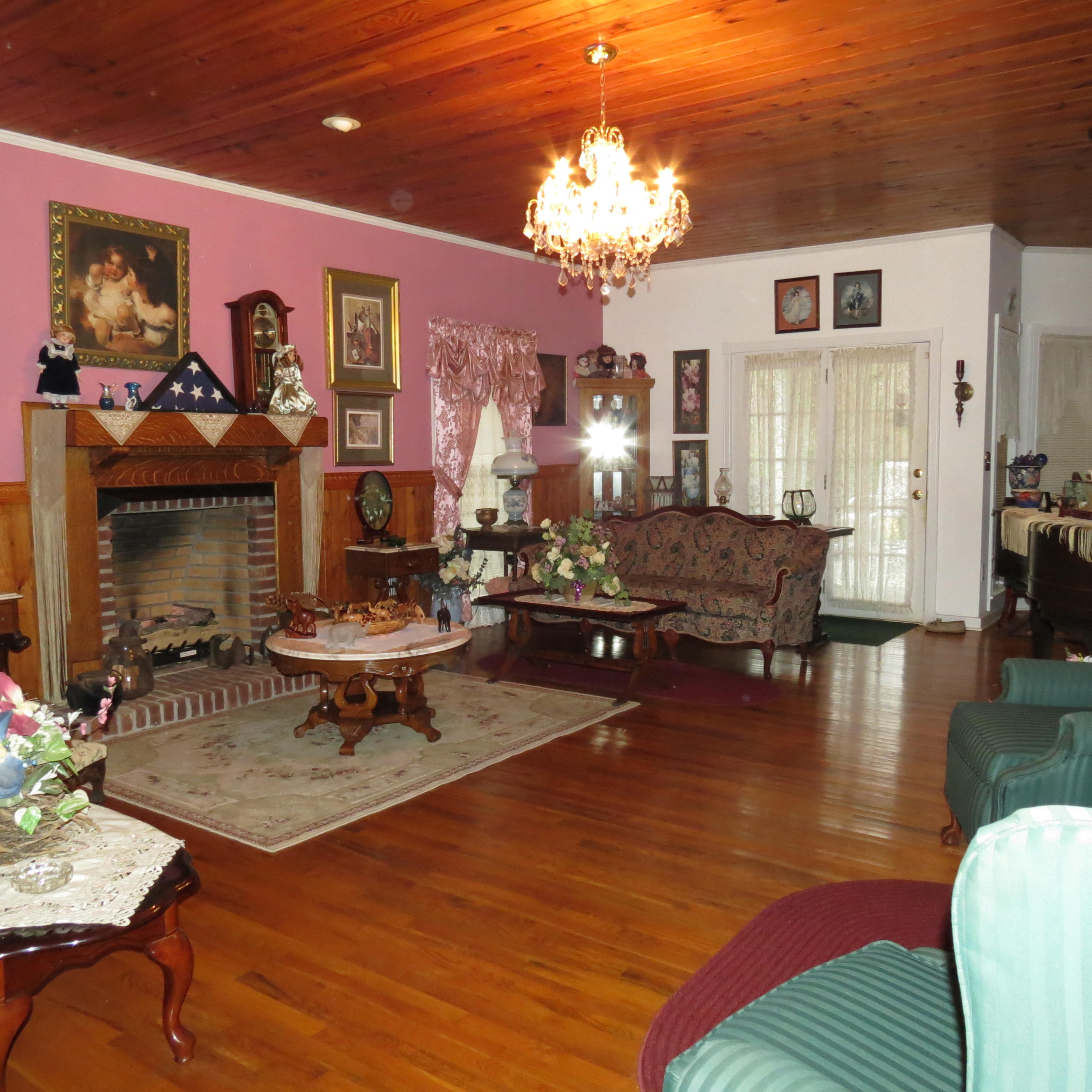 382 Cedar Ridge Road Coalfield, TN 37840 - Photo 8 of 21 IMG_0020