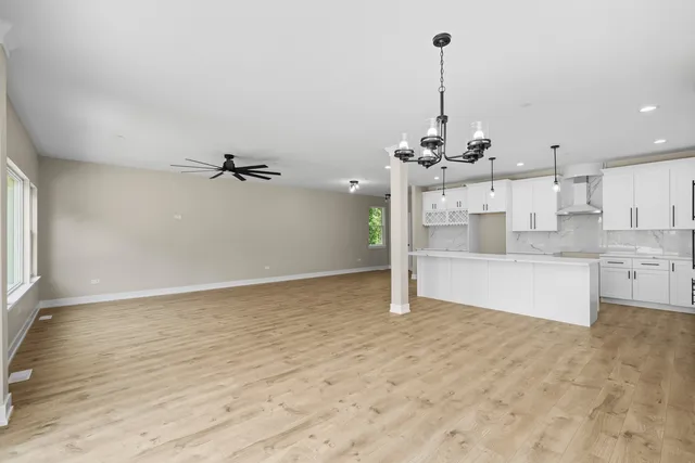 $639,000 | 23612 North Field Road, Lake Zurich, IL 60047