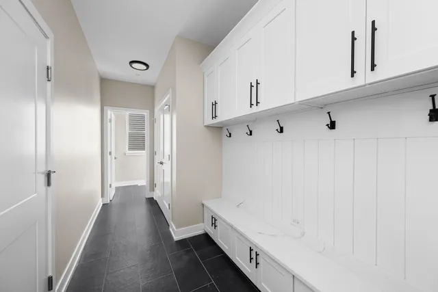 $639,000 | 23612 North Field Road, Lake Zurich, IL 60047