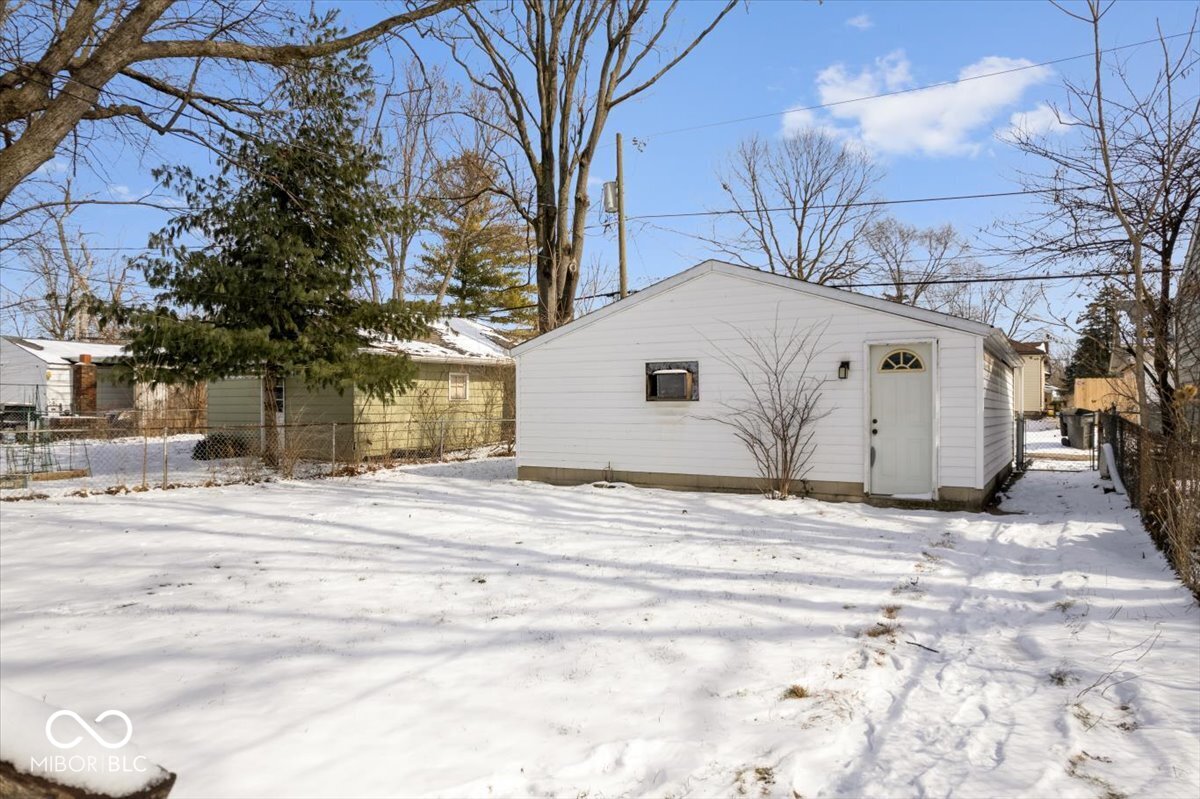 737 North Riley Avenue Indianapolis, IN 46201 - Photo 23 of 29 Gallery Image 23