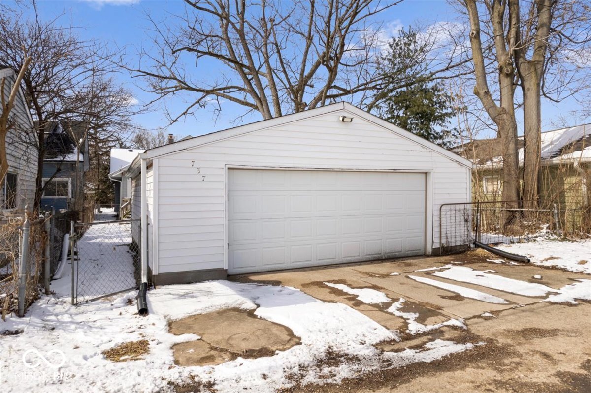737 North Riley Avenue Indianapolis, IN 46201 - Photo 24 of 29 Gallery Image 24