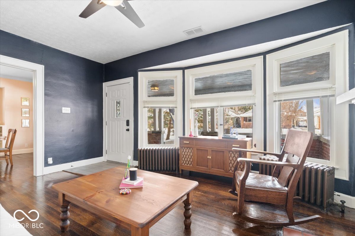 737 North Riley Avenue Indianapolis, IN 46201 - Photo 4 of 29 Gallery Image 4