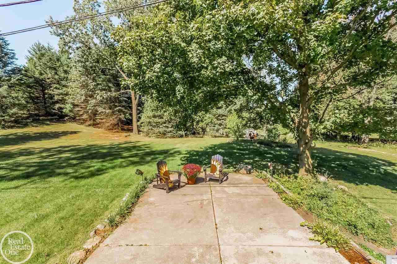 1435 East Gunn Road Rochester, MI 48306 - Photo 30 of 51