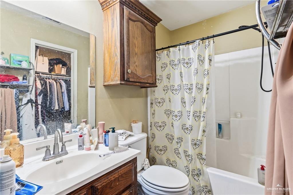 210 Mockingbird Lane Edcouch, TX 78538 - Photo 18 of 23