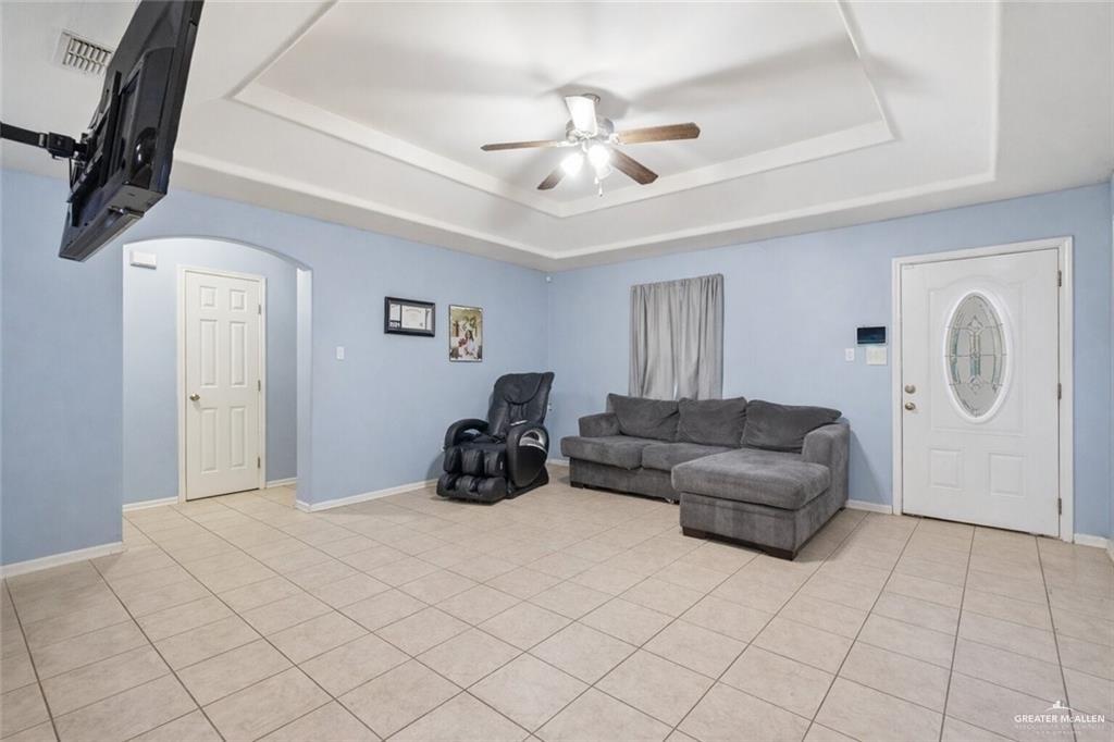 210 Mockingbird Lane Edcouch, TX 78538 - Photo 4 of 23