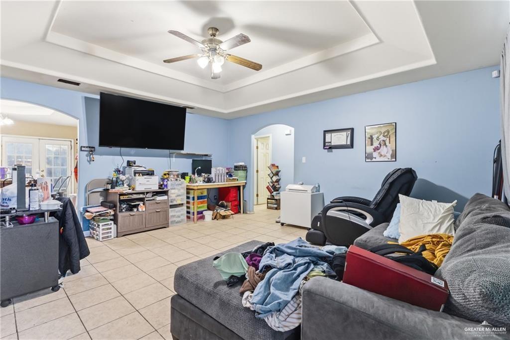 210 Mockingbird Lane Edcouch, TX 78538 - Photo 7 of 23