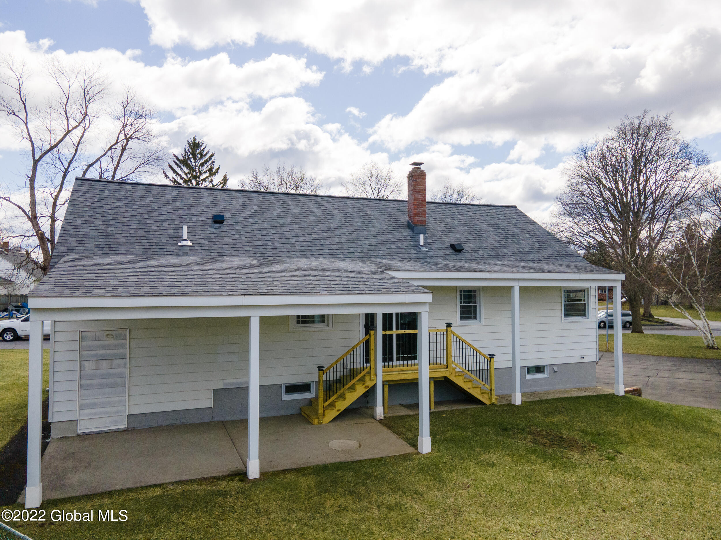 1925 Clement Road Rotterdam, NY 12303 - Photo 37 of 41 1925ClementRd-41