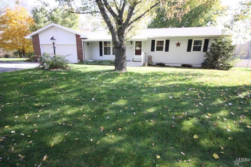 1083 West Us Highway Decatur, IN 46733 - Photo 2 of 21