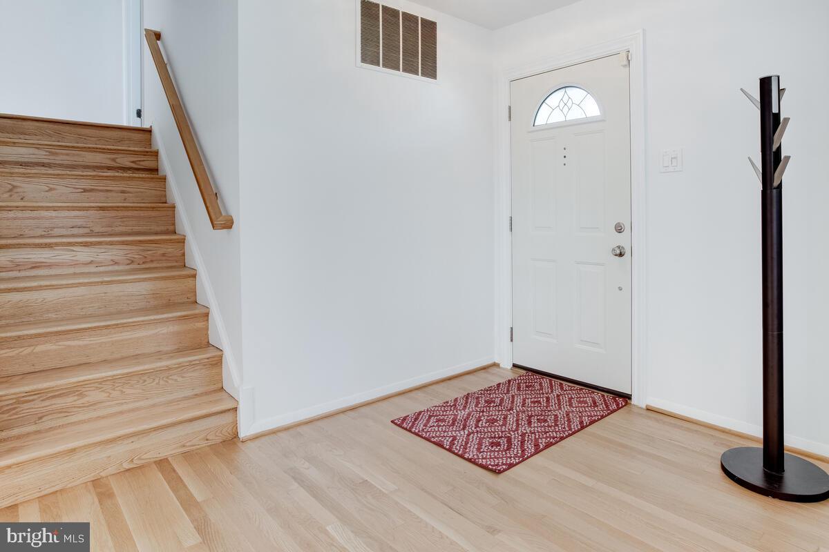 3101 Castleleigh Road Silver Spring, MD 20904 - Photo 5 of 40