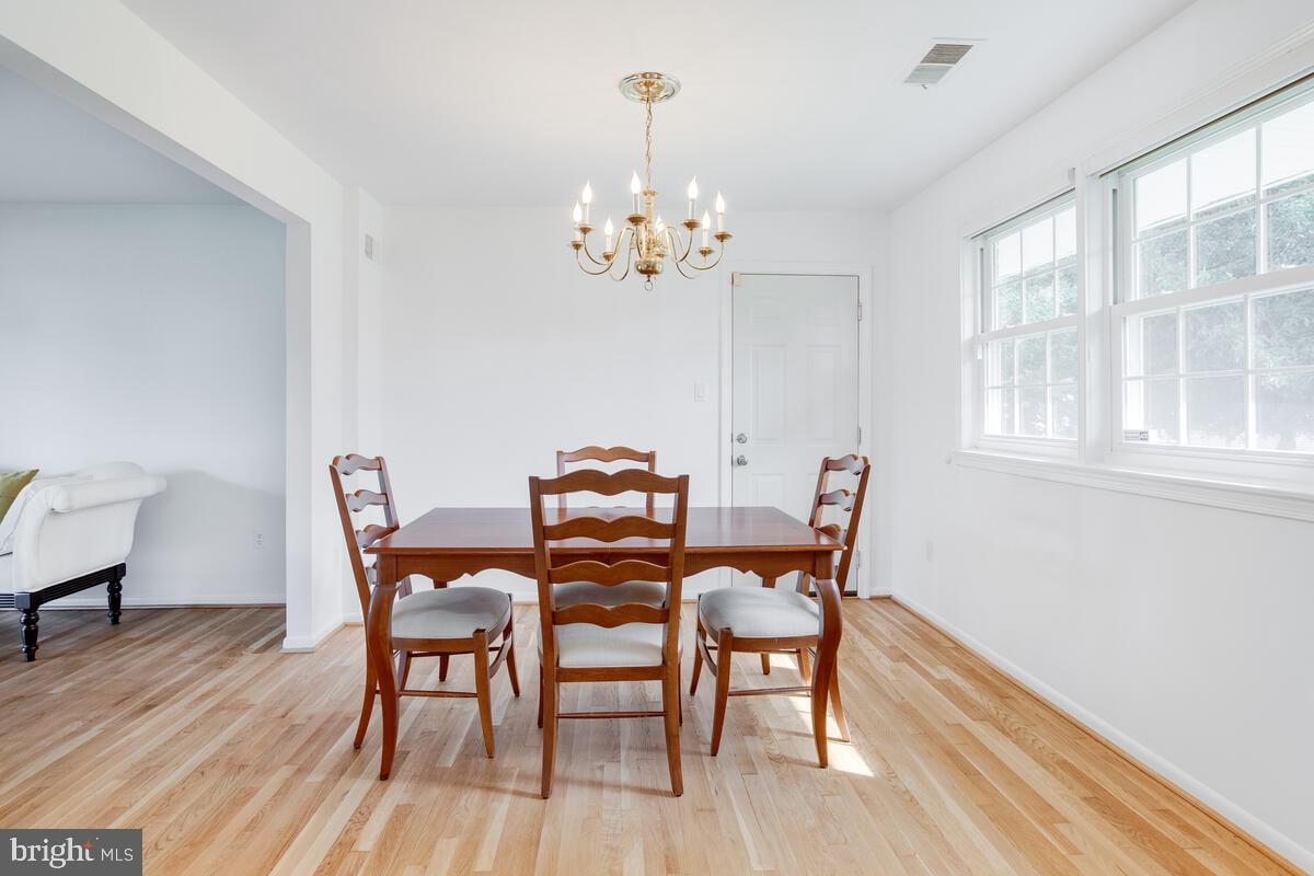 3101 Castleleigh Road Silver Spring, MD 20904 - Photo 10 of 40