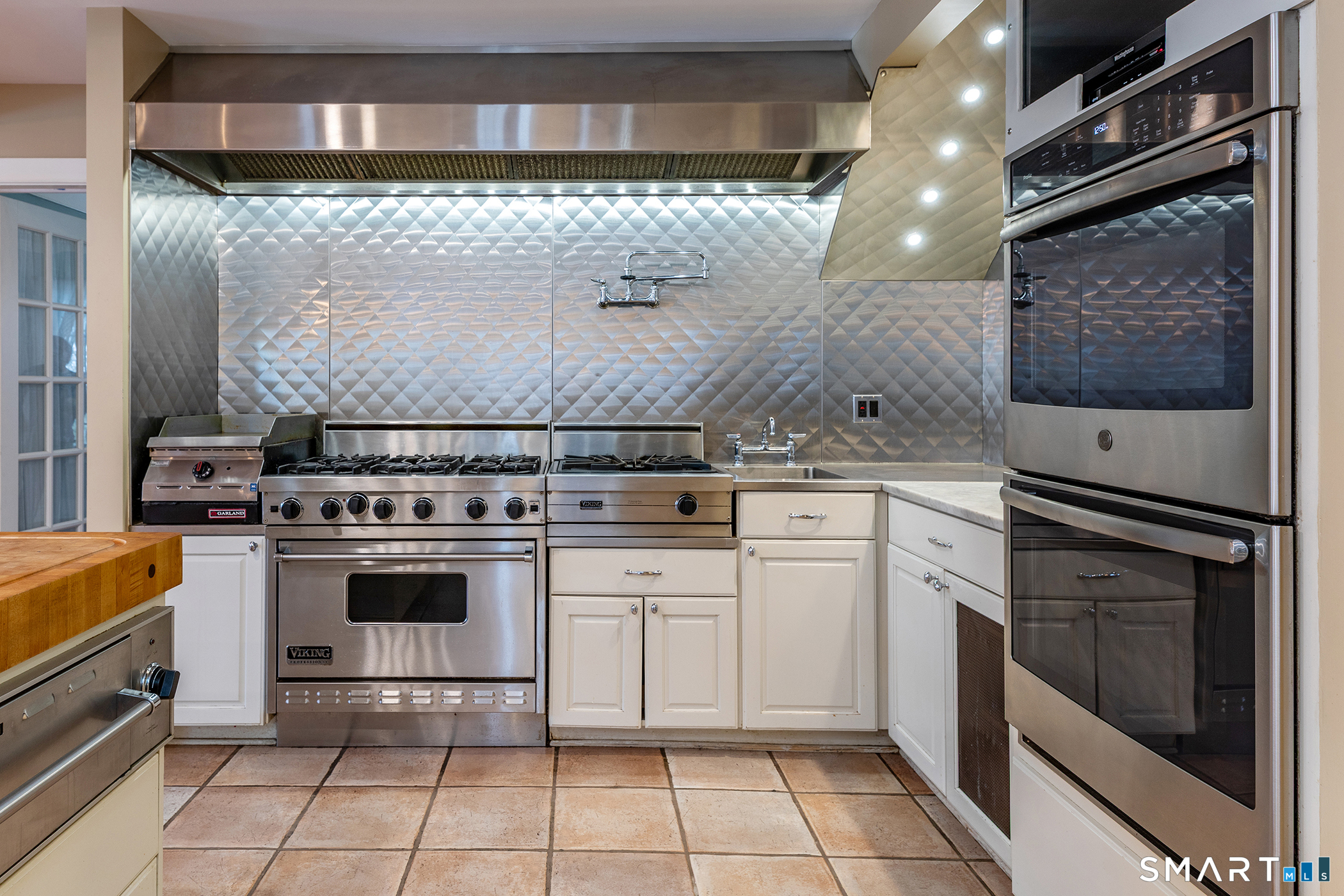 143 East Canaan Road North Canaan, CT 06024 - Photo 9 of 35