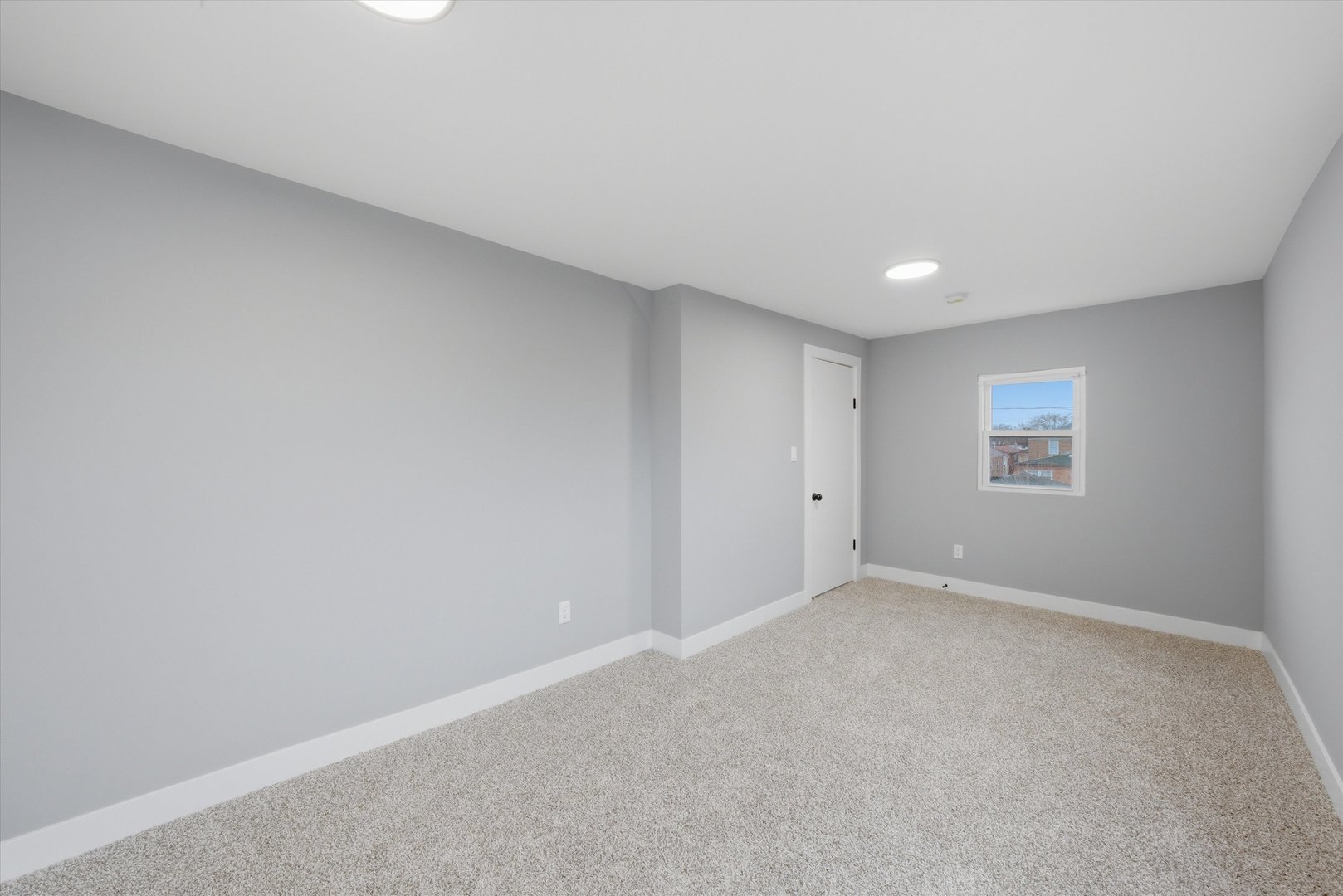 3743 West 83rd Street Chicago, IL 60652 - Photo 30 of 51 a view of an empty room and a window