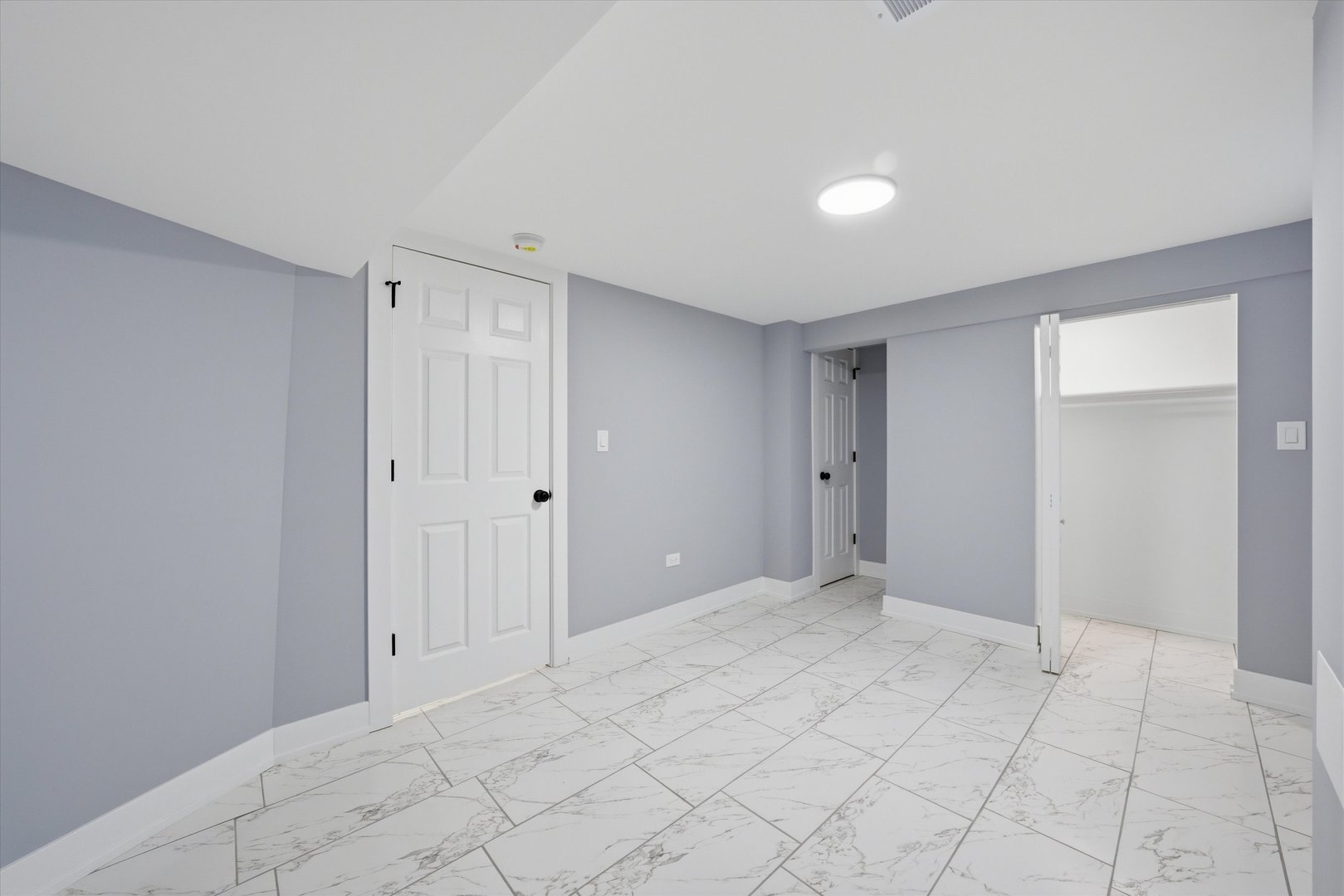3743 West 83rd Street Chicago, IL 60652 - Photo 41 of 51 a view of an empty room
